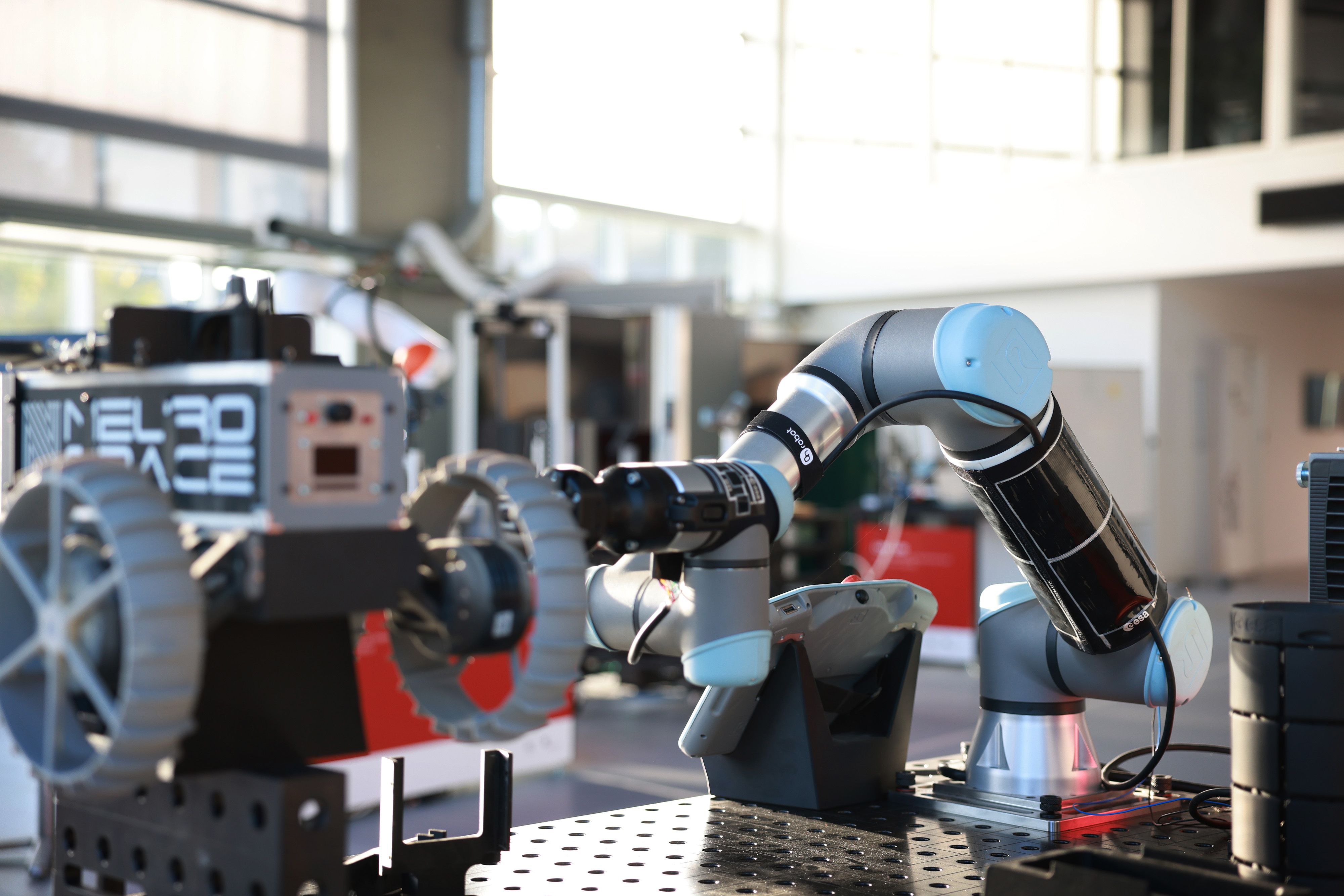 Uzaydaki Robotları Koruyacak Akıllı Cilt Teknolojisi